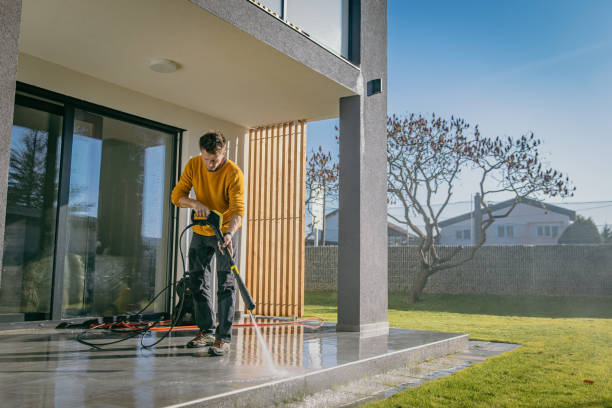 Best Pool Deck Cleaning  in Saginaw, TX